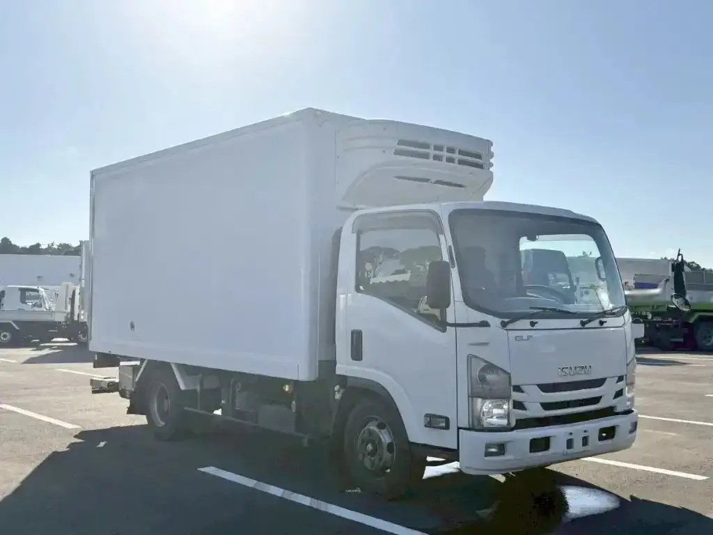 いすゞ エルフ 小型 冷凍冷蔵 低温 パワーゲートの中古トラック画像2