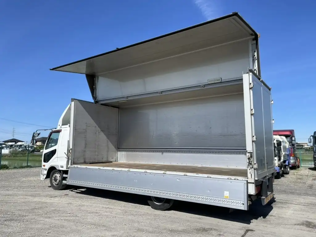 三菱 ファイター 中型/増トン ウイング エアサス ベッドの中古トラック画像7