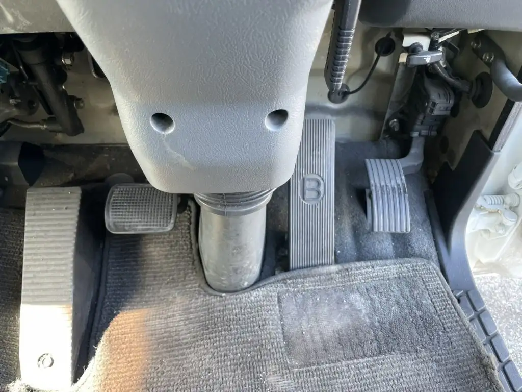 三菱 ファイター 中型/増トン ウイング エアサス ベッドの中古トラック画像18