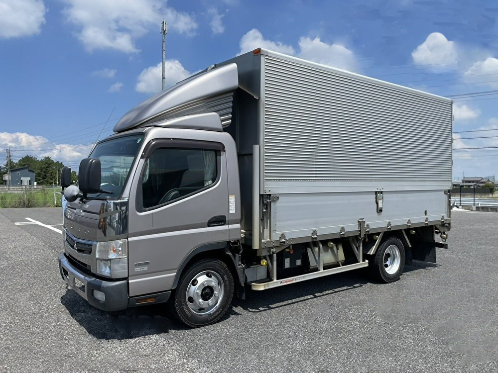三菱 キャンター 小型 ウイング TKG-FEB50 H26 の中古トラック【車両No.130037】