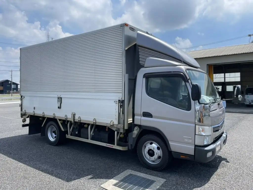 三菱 キャンター 小型 ウイング TPG-FEB80 H29の中古トラック画像2