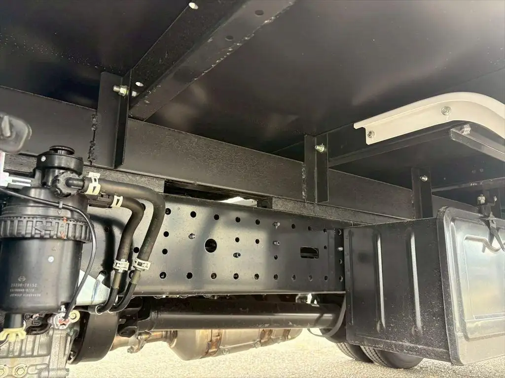 日野 デュトロ 小型 アルミバン サイドドア 2KG-XZU655Mの中古トラック画像16