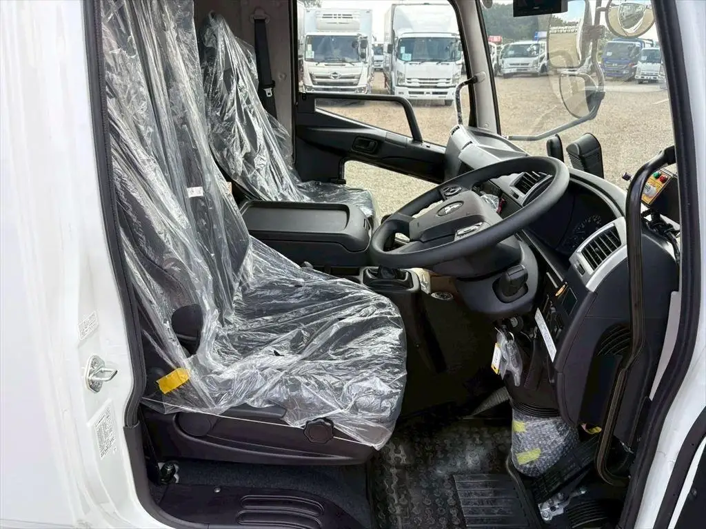 三菱 ファイター 中型/増トン パッカー車 プレス式 ベッドの中古トラック画像15