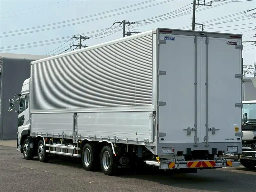 日産UD クオン 大型 ウイング パワーゲート ハイルーフの中古トラック画像4