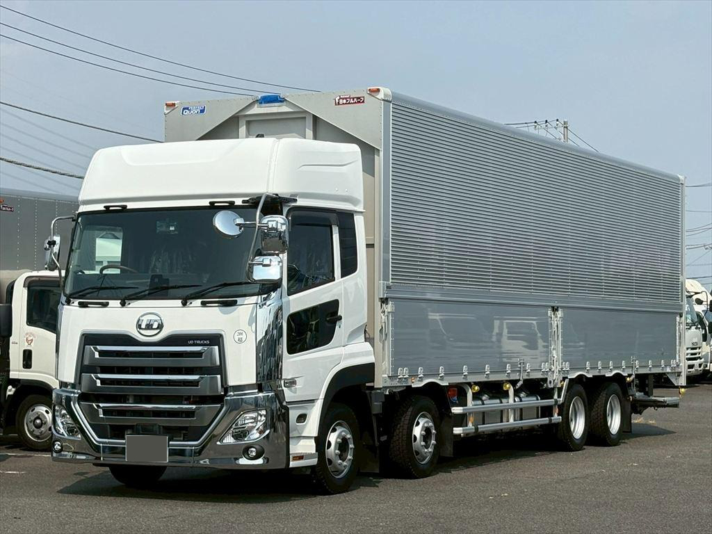 日野 プロフィア 大型 ウイング ハイルーフ ベッド の中古トラック【車両No.172688】