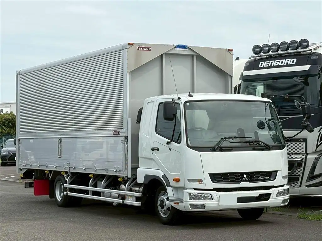 三菱 ファイター 中型/増トン ウイング パワーゲート エアサスの中古トラック画像2
