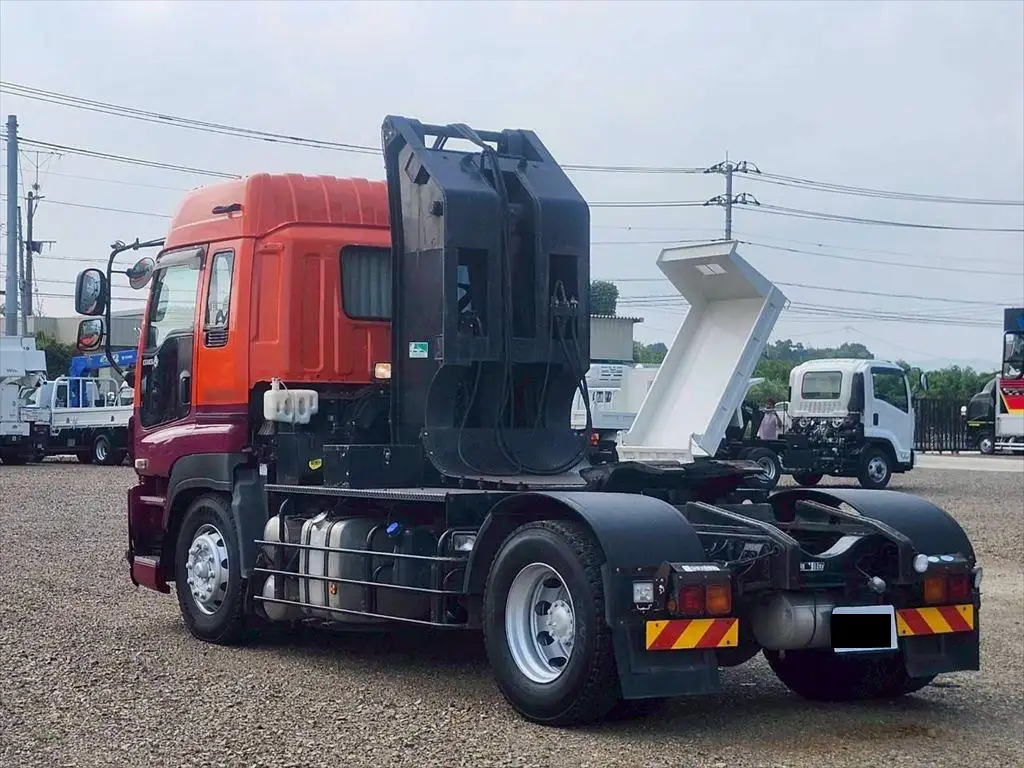 いすゞ ギガ 大型 トラクター ハイルーフ 1デフの中古トラック画像5