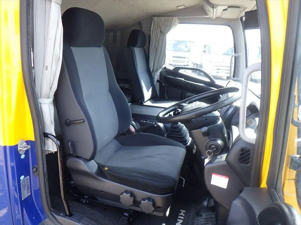 日野 レンジャー 中型/増トン 車両重機運搬 ベッド LDG-GK8JWAAの中古トラック画像14