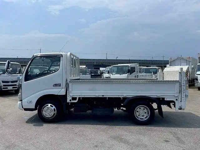 日野 デュトロ 小型 平ボディ パワーゲート TPG-XZU605Mの中古トラック画像4