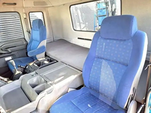 いすゞ ギガ 大型 クレーン付 ヒアブ ベッドの中古トラック画像13
