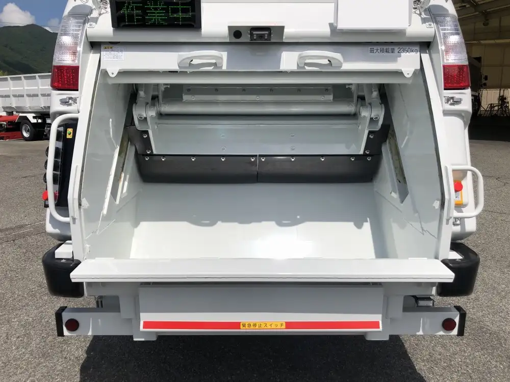 三菱 キャンター 小型 パッカー車 プレス式 2RG-FEAV0の中古トラック画像6