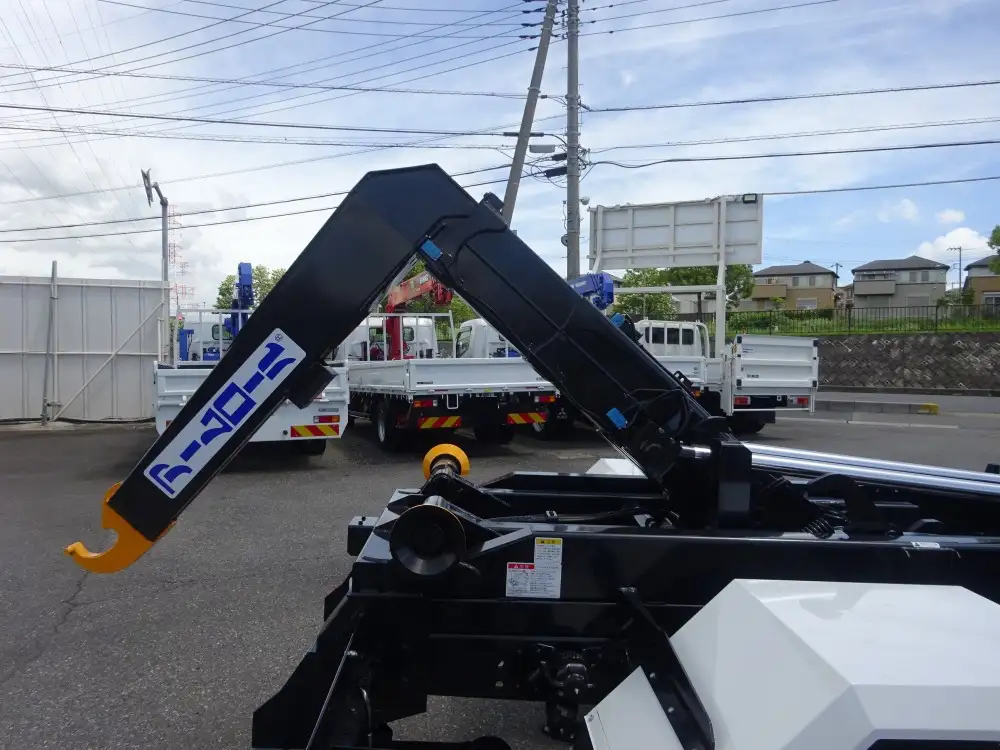 三菱 ファイター 中型/増トン アームロール ツインホイスト 2KG-FK72Fの中古トラック画像11