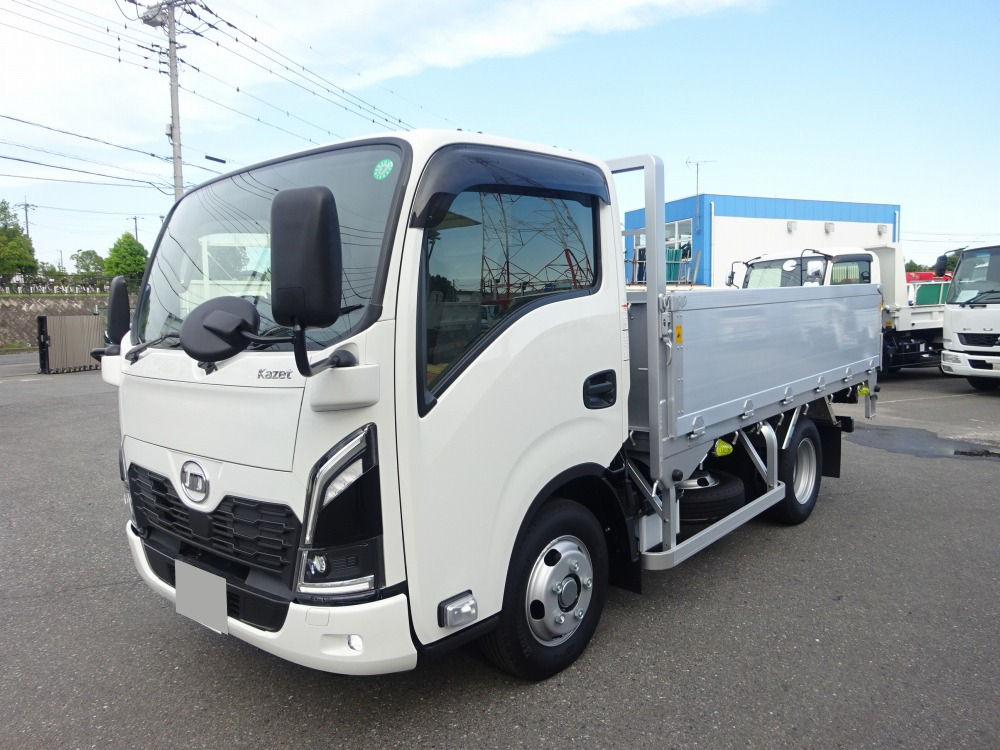 日産UD コンドル 小型 平ボディ セミロング