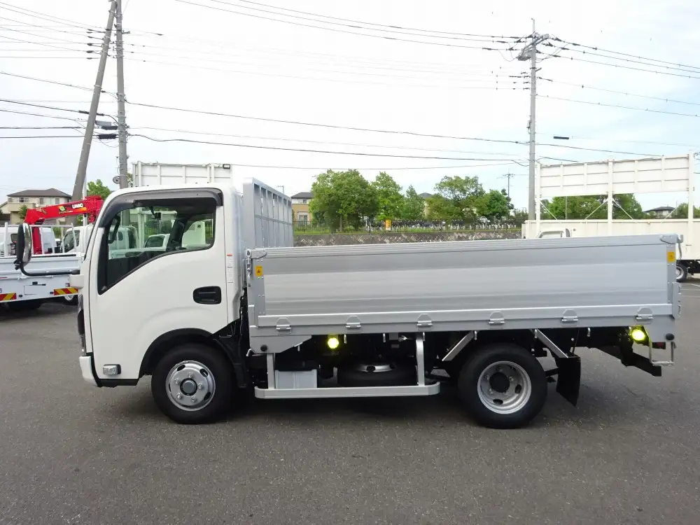 日産UD コンドル 小型 平ボディ アルミブロック 2RG-BJR88AMの中古トラック画像8