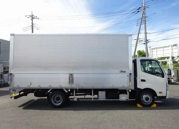 日野 デュトロ 小型 ウイング 2KG-XZU722M R6の中古トラック画像3