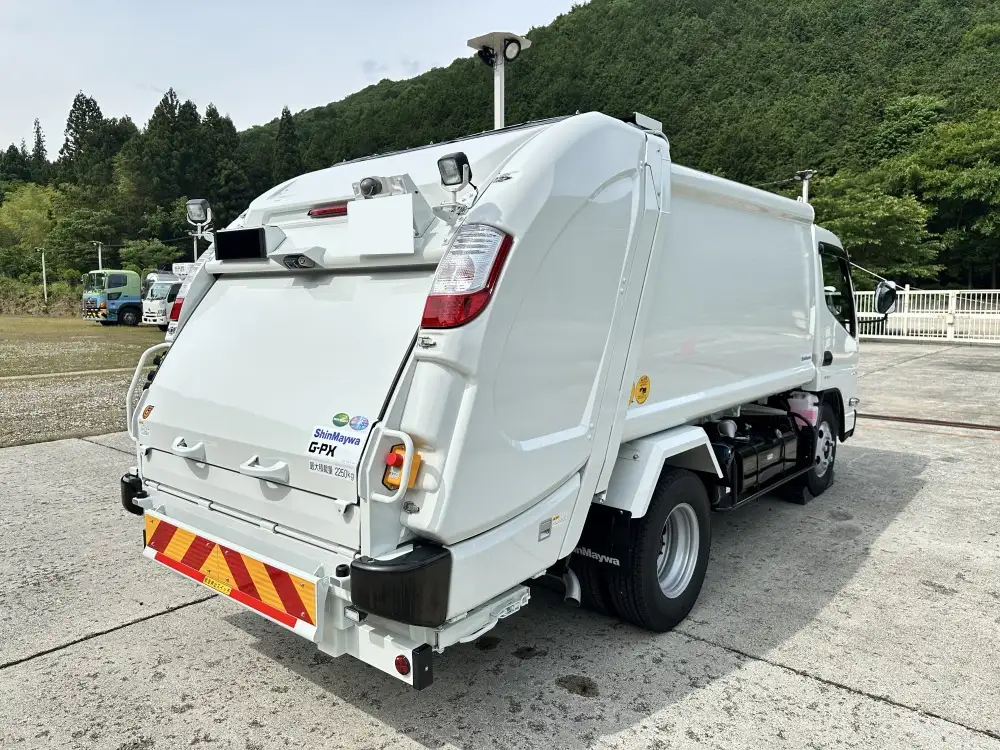 三菱 キャンター 小型 パッカー車 プレス式 2RG-FEAV0の中古トラック画像3