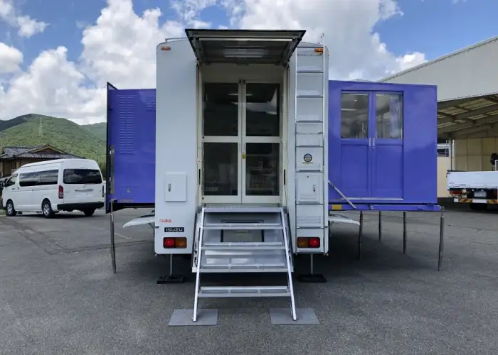 いすゞ フォワード 中型/増トン 特殊車両 KK-FRR33L4 H14の中古トラック画像6