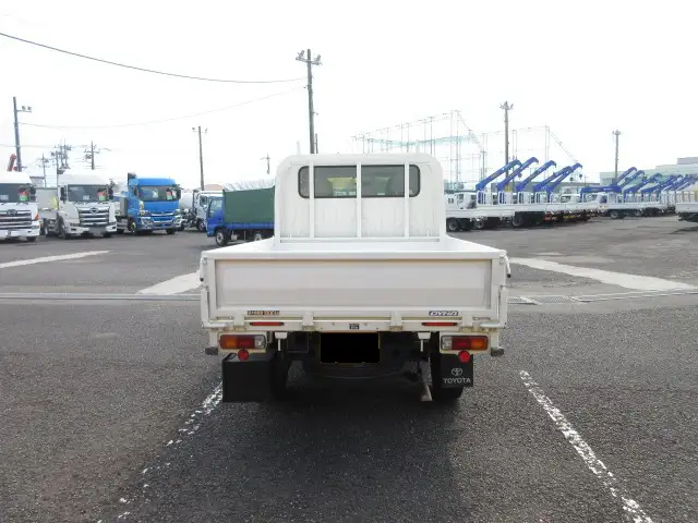 トヨタ ダイナ 小型 平ボディ Wキャブ LDF-KDY281の中古トラック画像4