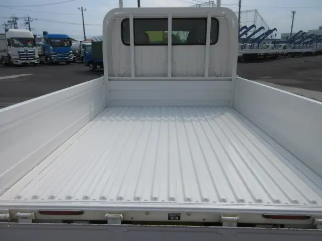 トヨタ ダイナ 小型 平ボディ Wキャブ LDF-KDY281の中古トラック画像7