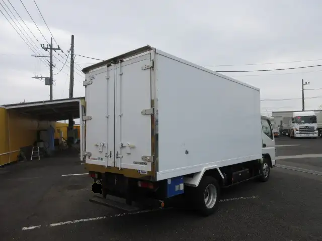 三菱 キャンター 小型 冷凍冷蔵 低温 スタンバイの中古トラック画像3