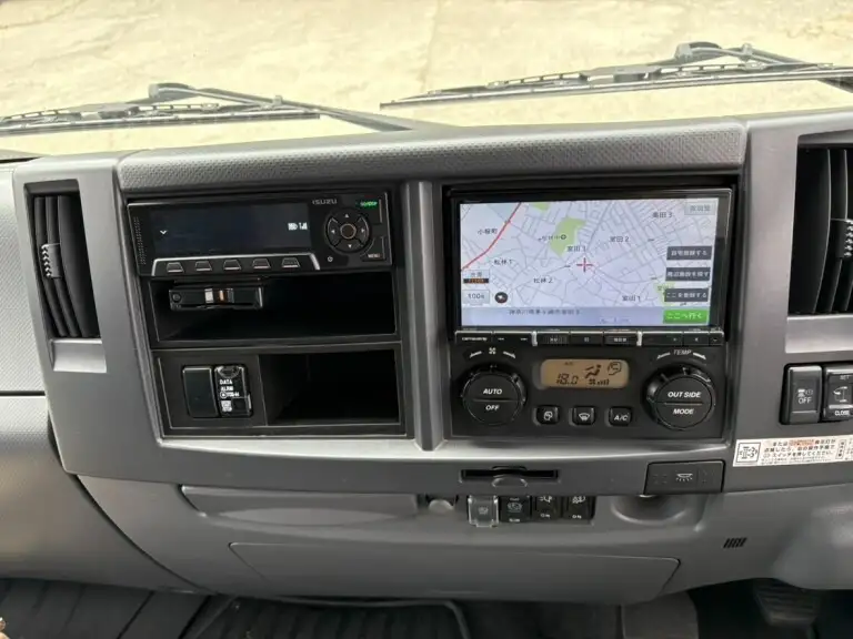 いすゞ フォワード 中型/増トン ウイング パワーゲート ベッドの中古トラック画像13