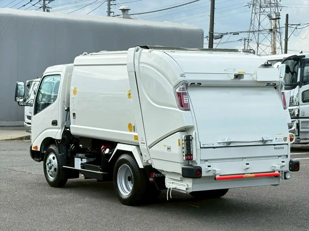 トヨタ ダイナ 小型 パッカー車 プレス式 2KG-XZU605Aの中古トラック画像4