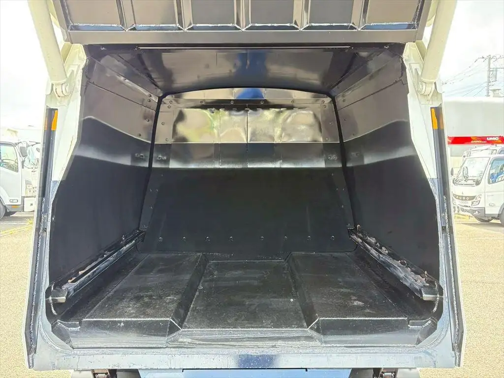 トヨタ ダイナ 小型 パッカー車 プレス式 2KG-XZU605Aの中古トラック画像8