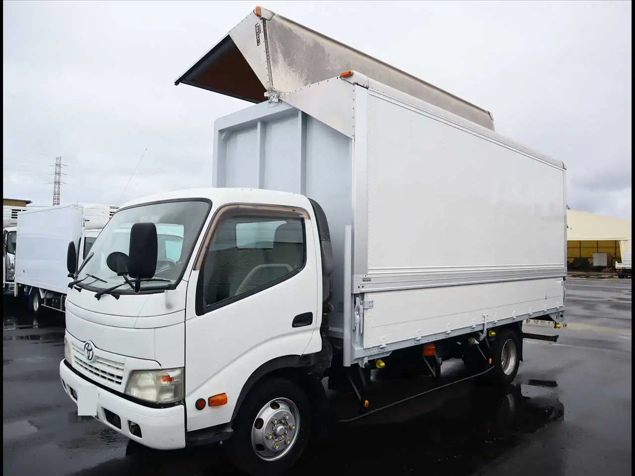 トヨタ ダイナ 小型 ウイング BDG-XZU424 H23 の中古トラック【車両No.194571】