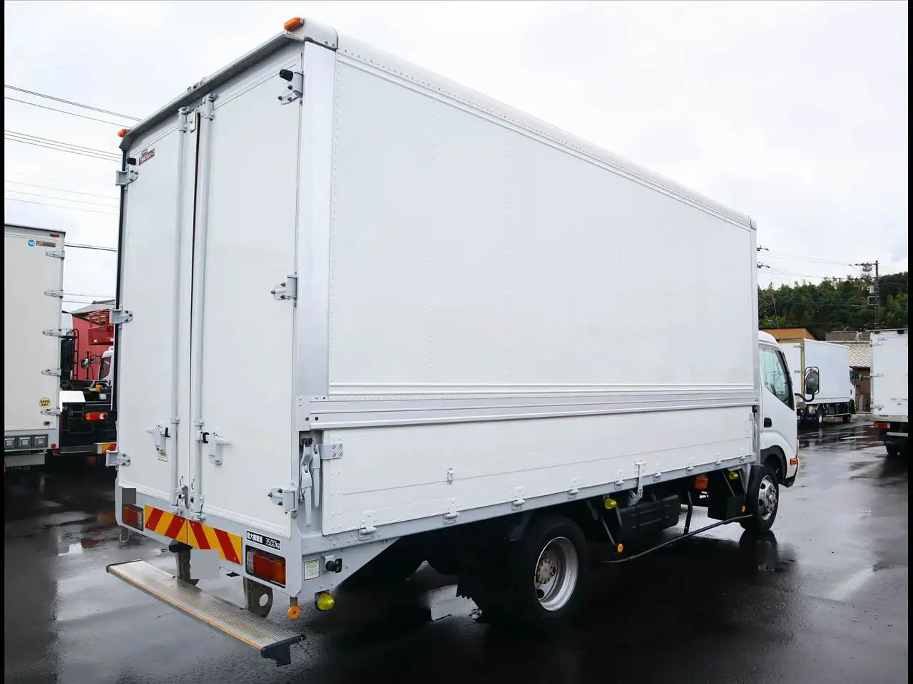 トヨタ ダイナ 小型 ウイング BDG-XZU424 H23の中古トラック画像3