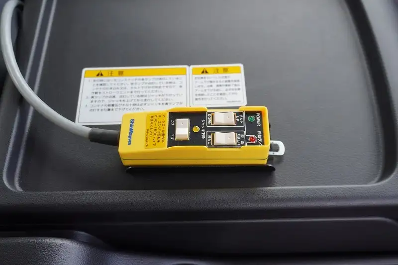 三菱 ファイター 中型/増トン アームロール ツインホイスト ベッドの中古トラック画像12