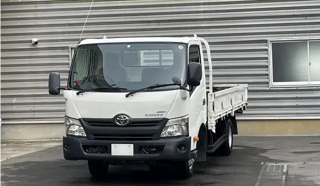 トヨタ トヨエース 小型 平ボディ TKG-XZU775 H28 の中古トラック【車両No.194745】
