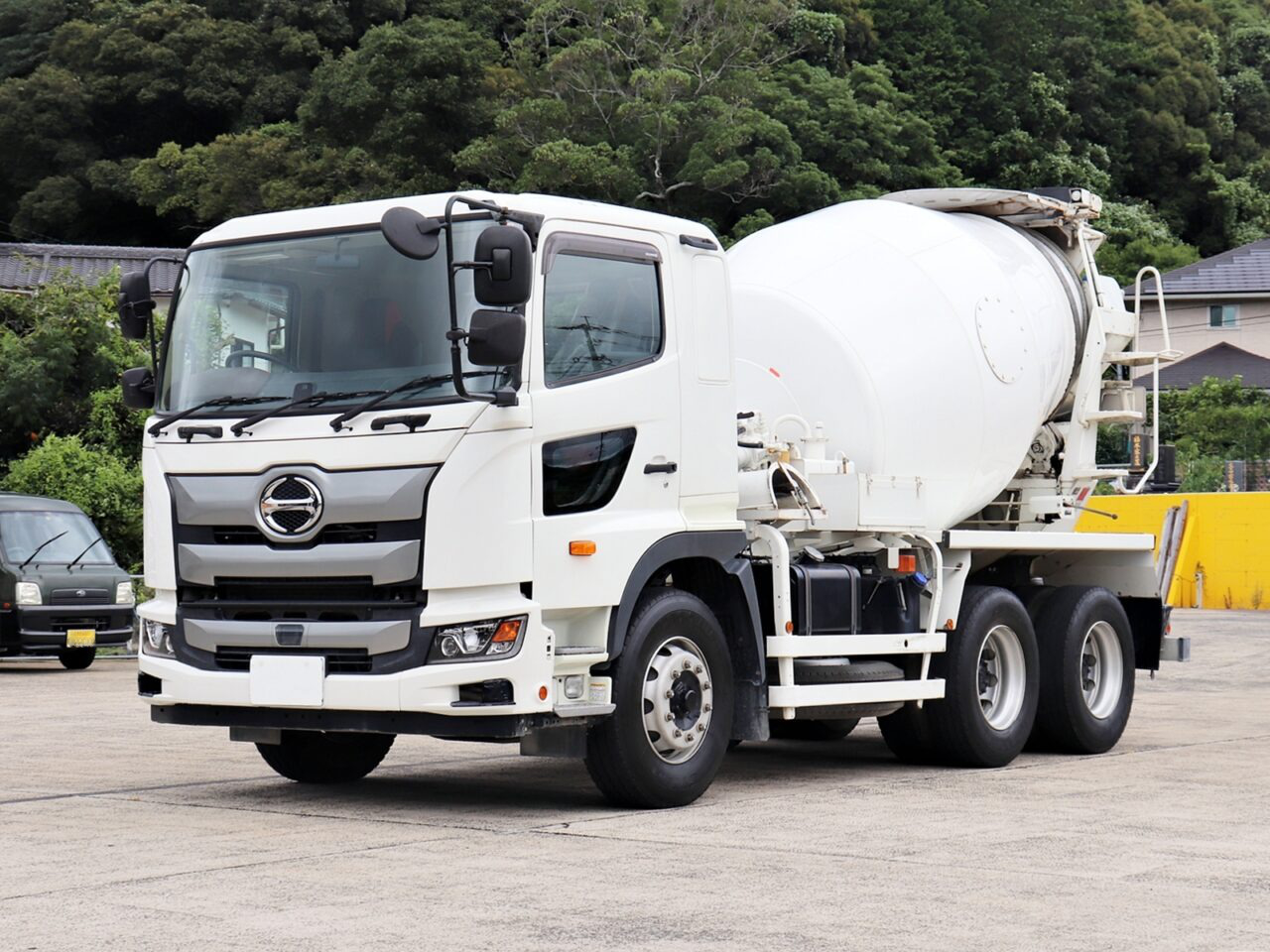 日野 プロフィア 大型 ミキサー・ポンプ ベッド QKG-FS1AKAA の中古トラック【車両No.191302】