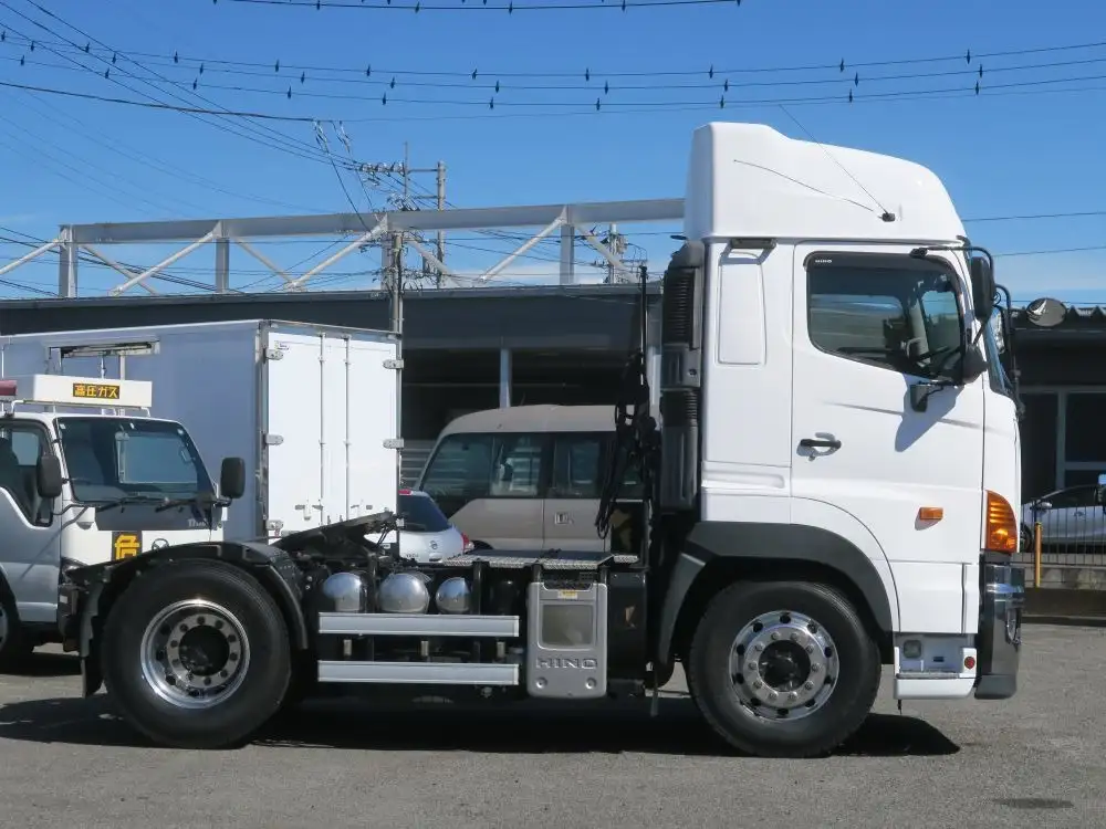 日野 プロフィア 大型 トラクター ハイルーフ 1デフの中古トラック画像2