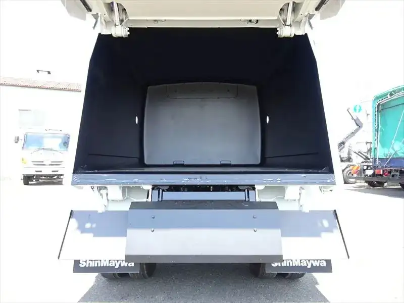 トヨタ ダイナ 小型 パッカー車 巻き込み式 回転ダンプ式の中古トラック画像9