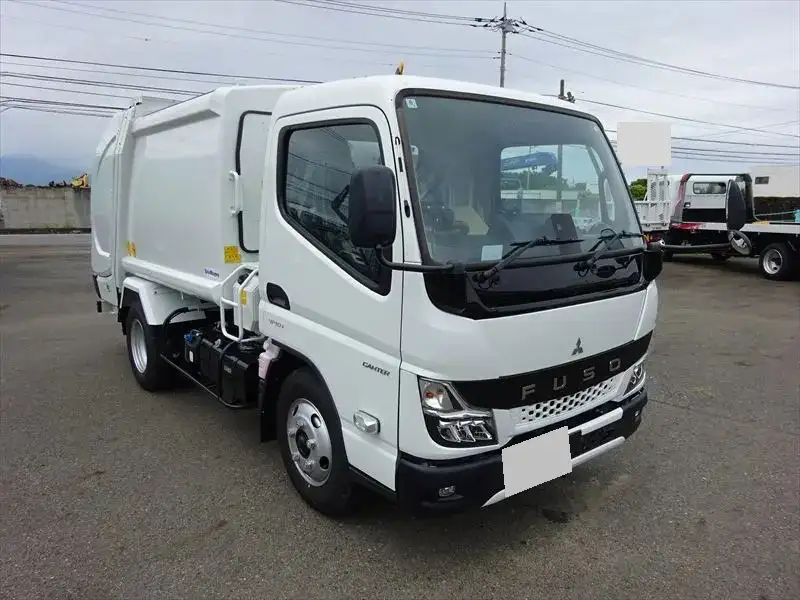 三菱 キャンター 小型 パッカー車 プレス式 2RG-FEAV0の中古トラック画像2