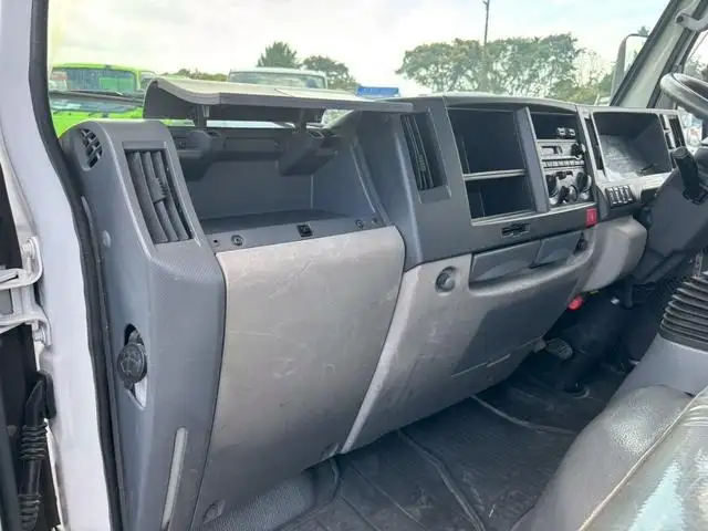 いすゞ エルフ 小型 高所・建柱車 高所作業車 の中古トラック画像15