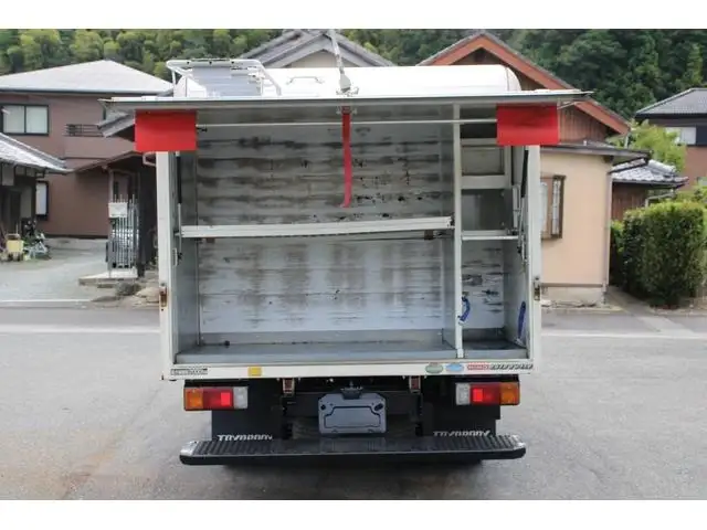 日野 デュトロ 小型 アルミバン ボトルカー サイドドアの中古トラック画像4