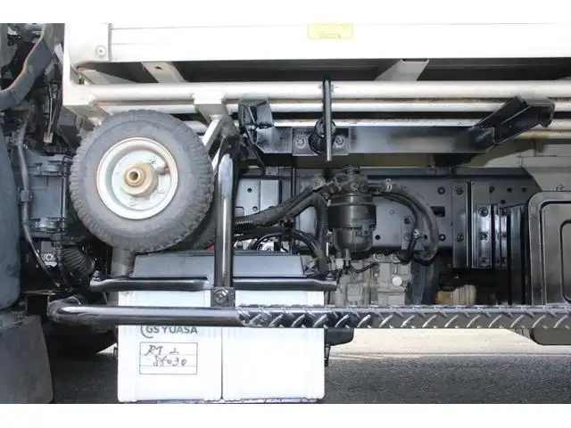 日野 デュトロ 小型 アルミバン ボトルカー サイドドアの中古トラック画像16