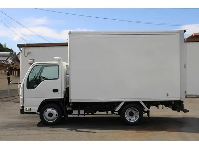 いすゞ エルフ 小型 アルミバン  H26の中古トラック画像3