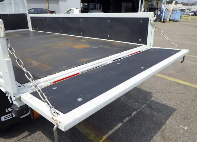 いすゞ エルフ 小型 平ボディ 2RG-NKR88A R3の中古トラック画像8