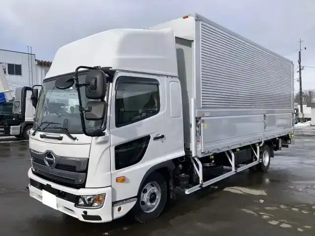日野 レンジャー 中型/増トン ウイング パワーゲート エアサスの中古トラック画像1