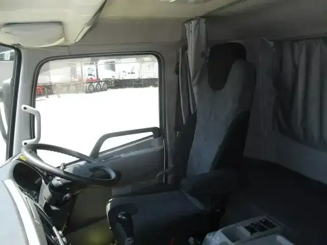 日産UD コンドル 中型/増トン ウイング エアサス ベッドの中古トラック画像11