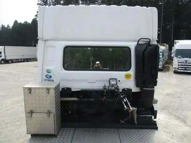 日産UD クオン 大型 トラクター ハイルーフ 1デフの中古トラック画像6