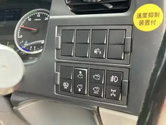 日産UD クオン 大型 トラクター ハイルーフ 1デフの中古トラック画像12