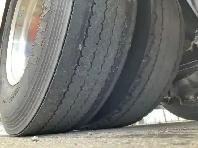 日産UD クオン 大型 トラクター ハイルーフ 1デフの中古トラック画像20