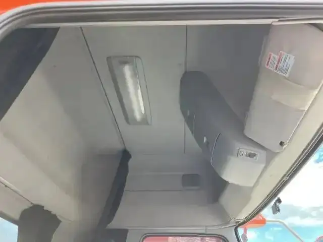 日産UD クオン 大型 トラクター ハイルーフ 1デフの中古トラック画像13