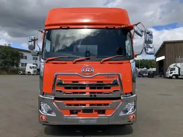 日産UD クオン 大型 トラクター ハイルーフ 1デフの中古トラック画像2