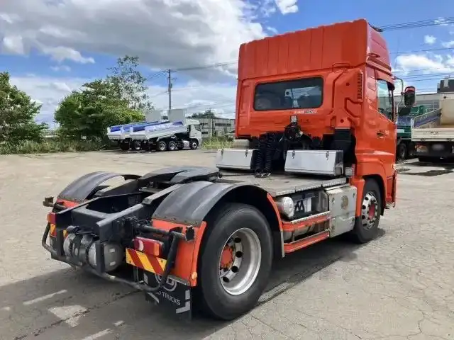 日産UD クオン 大型 トラクター ハイルーフ 1デフの中古トラック画像3