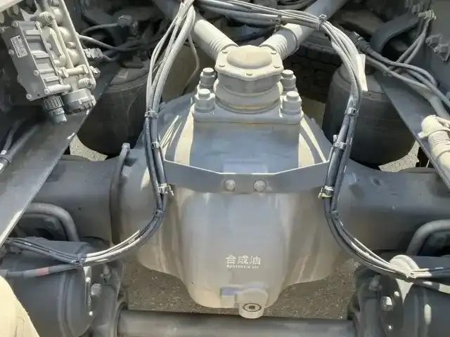 日産UD クオン 大型 トラクター ハイルーフ 1デフの中古トラック画像18