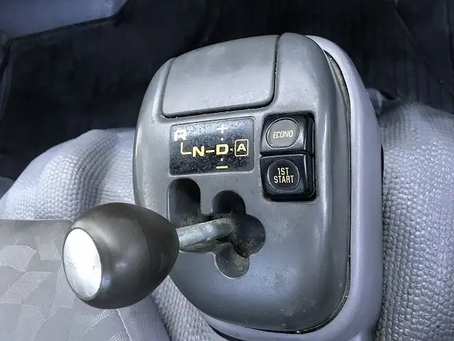 いすゞ エルフ 小型 平ボディ 床鉄板 PB-NKR81Aの中古トラック画像14
